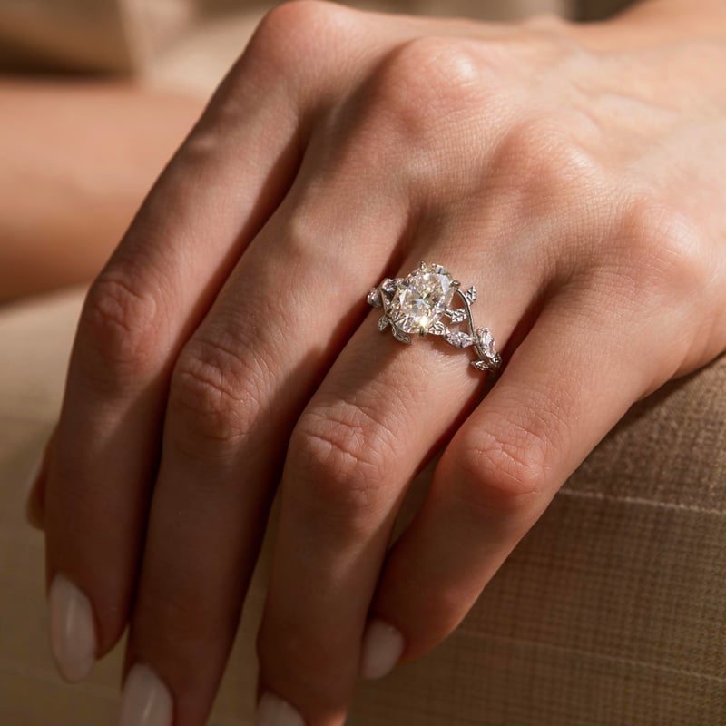 4.50 Karat Mozanit Bahar Bestesi Tektaş Gümüş Yüzük