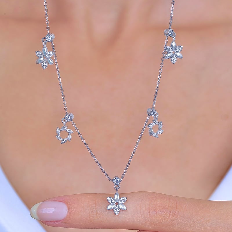 Bahar Buketi Choker Gümüş Şans Kolye