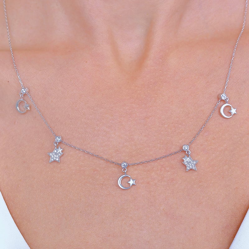 Bayrak Şöleni Choker Gümüş Şans Kolye