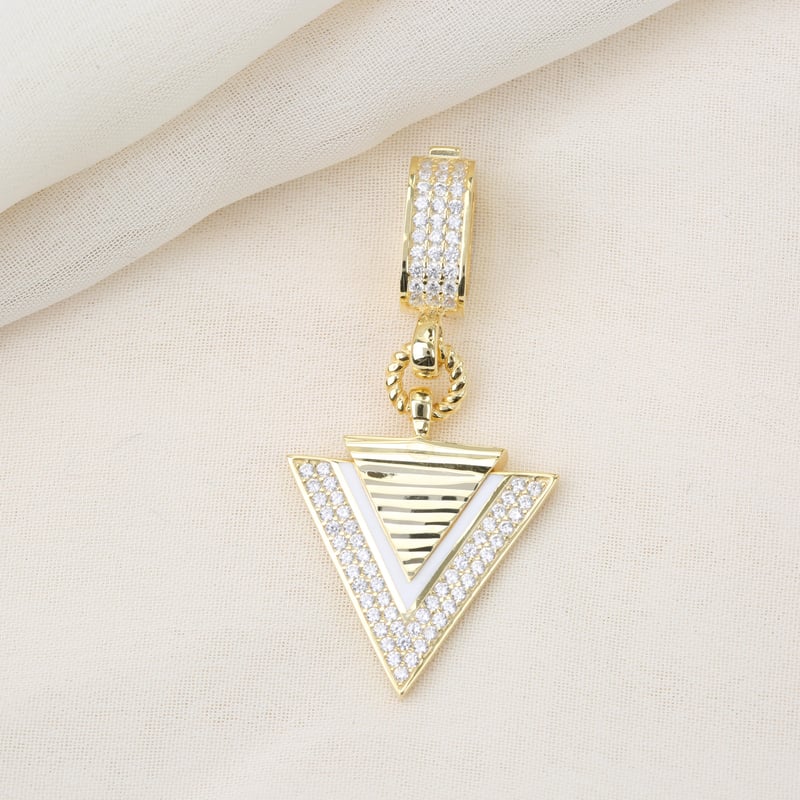 beyaz-mineli-isiltili-vera-gumus-charm--a73b-.jpg