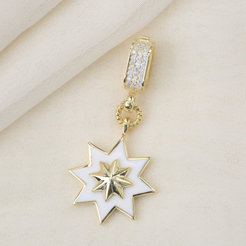 beyaz-mineli-soyut-evren-gumus-charm-k--f2b9-.jpg