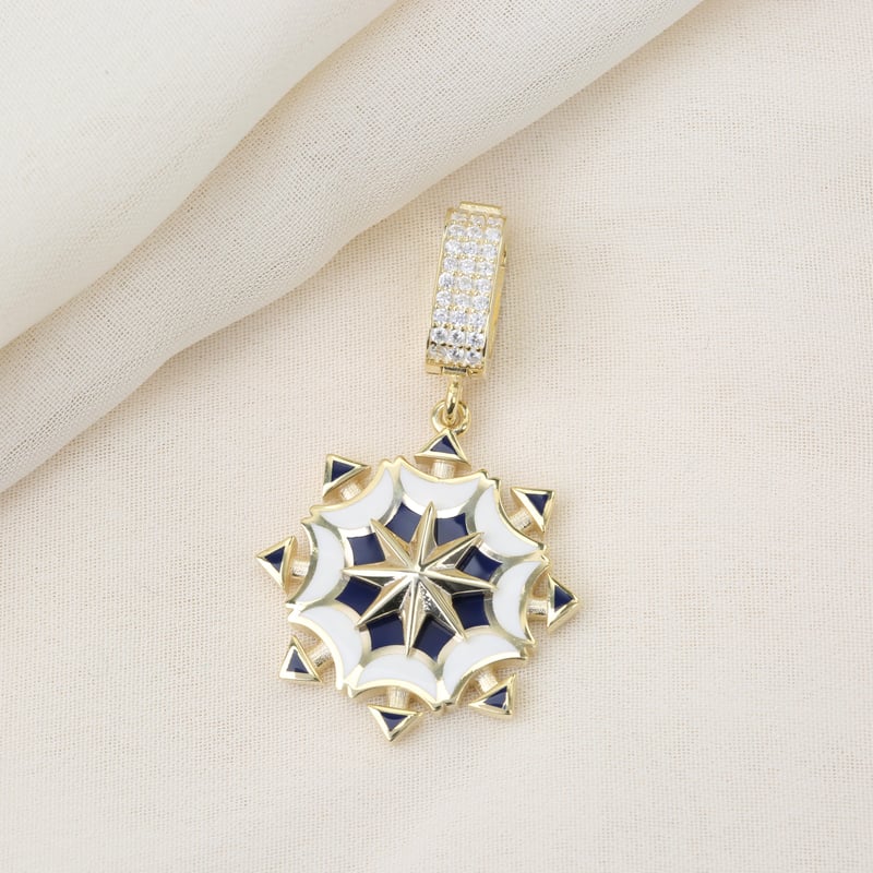 beyaz-mineli-yildiz-buyusu-gumus-charm--43db-.jpg