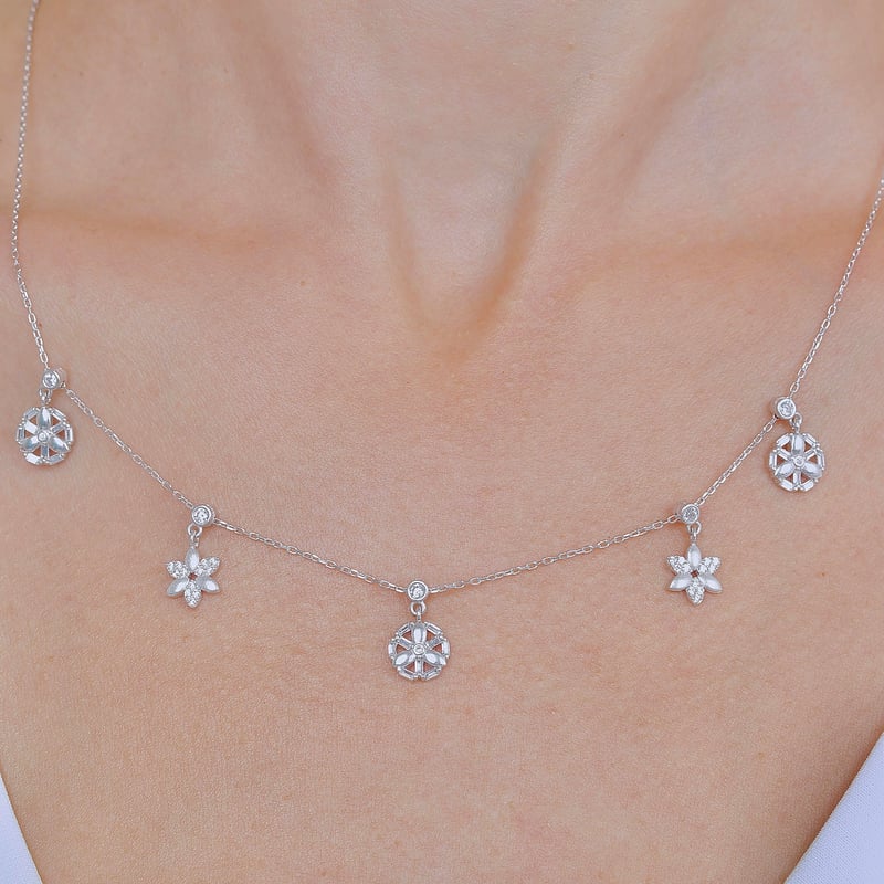 Çiçek Festivali Choker Gümüş Şans Kolye