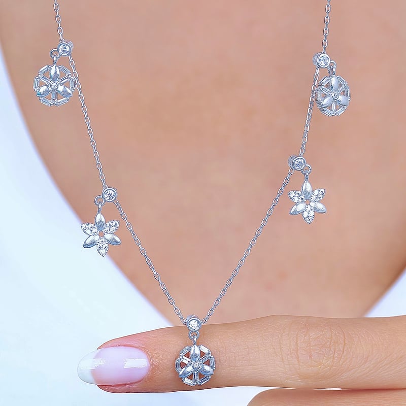 Çiçek Festivali Choker Gümüş Şans Kolye