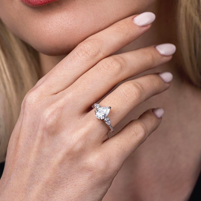 Effective Diamond Damla Poleni Gümüş Yüzük