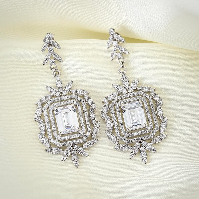 Effective Diamond İhtişam Güneşi Gümüş Küpe