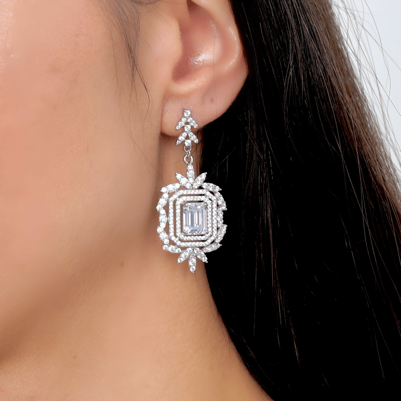 Effective Diamond İhtişam Güneşi Gümüş Küpe