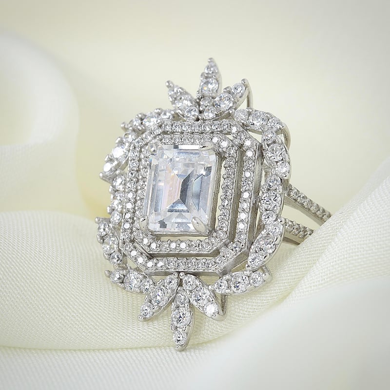 Effective Diamond İhtişam Güneşi Gümüş Yüzük