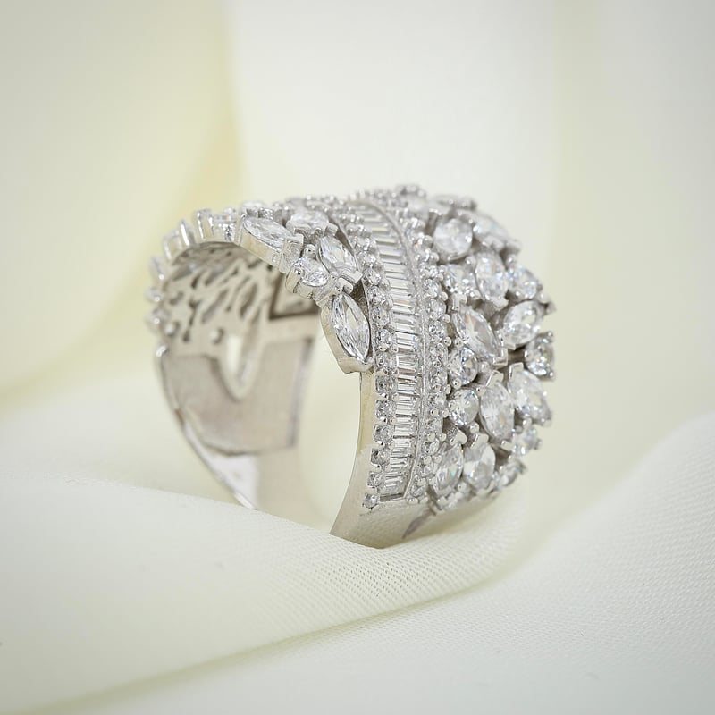Effective Diamond Işıltı Bestesi Gümüş Yüzük