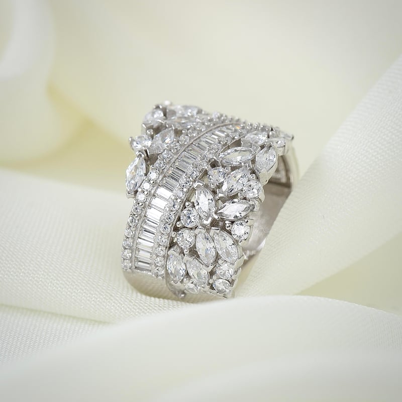 Effective Diamond Işıltı Bestesi Gümüş Yüzük