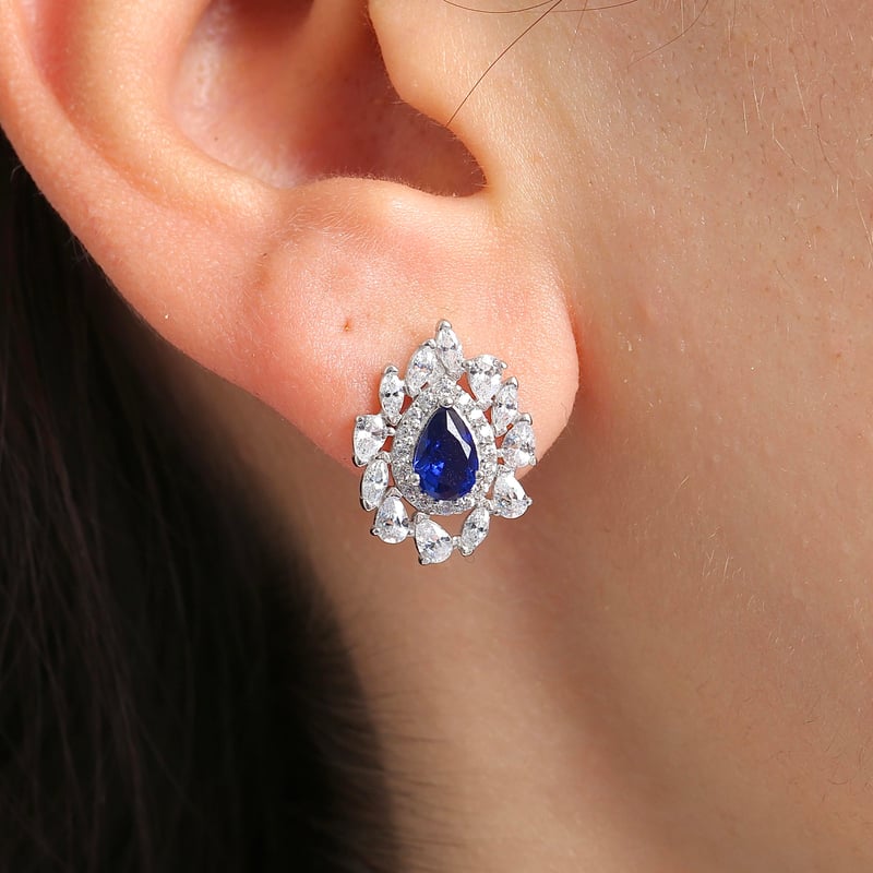 Effective Diamond İstanbul İhtişamı Sentetik Safir Taşlı Gümüş Küpe