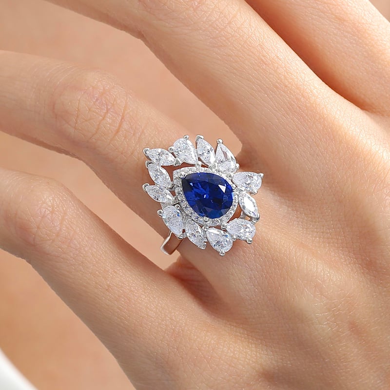 Effective Diamond İstanbul İhtişamı Sentetik Safir Taşlı Gümüş Yüzük