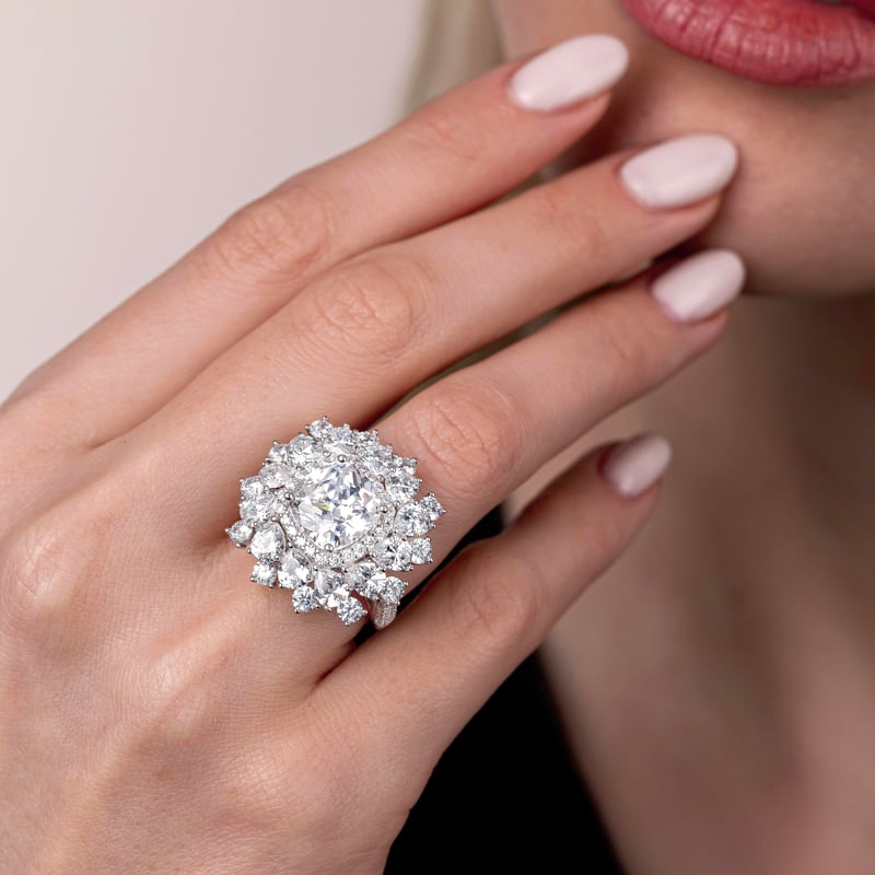 Effective Diamond Kristal Buketi Gümüş Yüzük