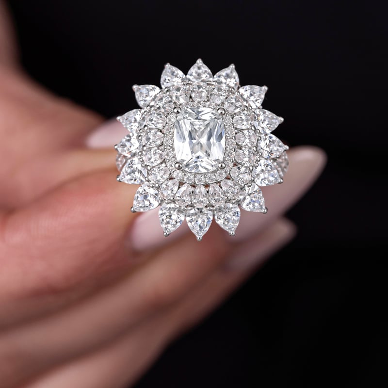 Effective Diamond Kristal Güneşi Gümüş Yüzük