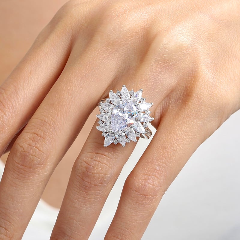 Effective Diamond Londra Tutkusu Işıltılı Gümüş Yüzük