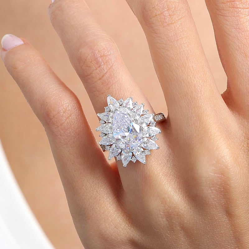 Effective Diamond Londra Tutkusu Işıltılı Gümüş Yüzük