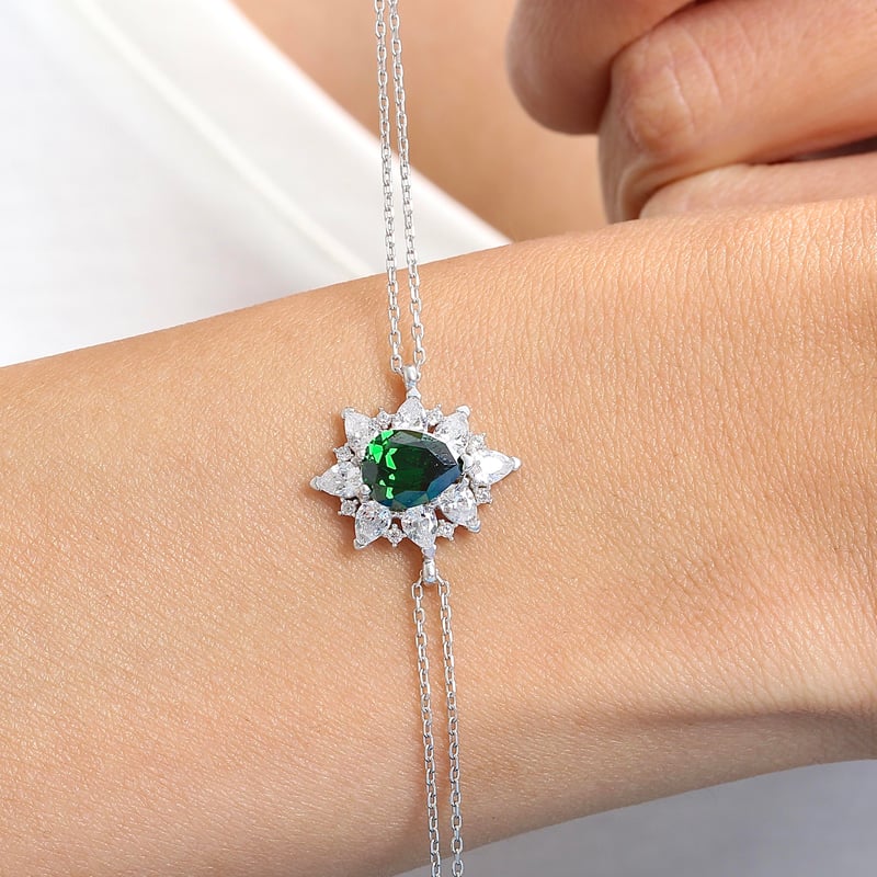 Effective Diamond Londra Tutkusu Sentetik Zümrüt Taşlı Gümüş Bileklik