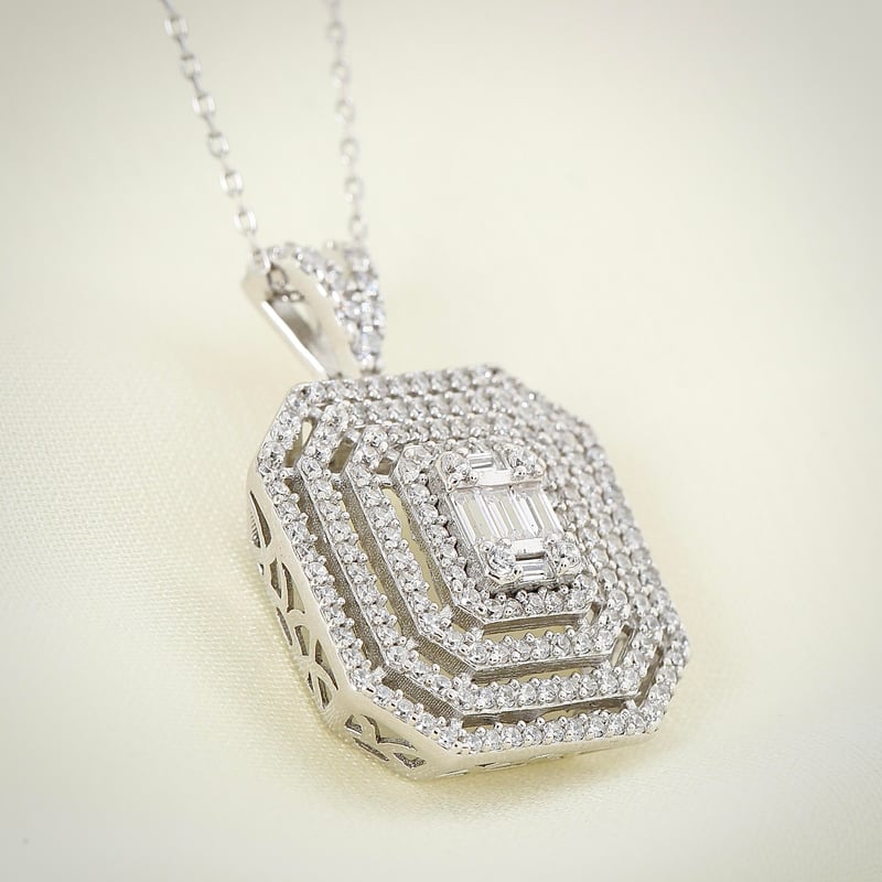 Effective Diamond Mega Baget Efsanesi Gümüş Kolye