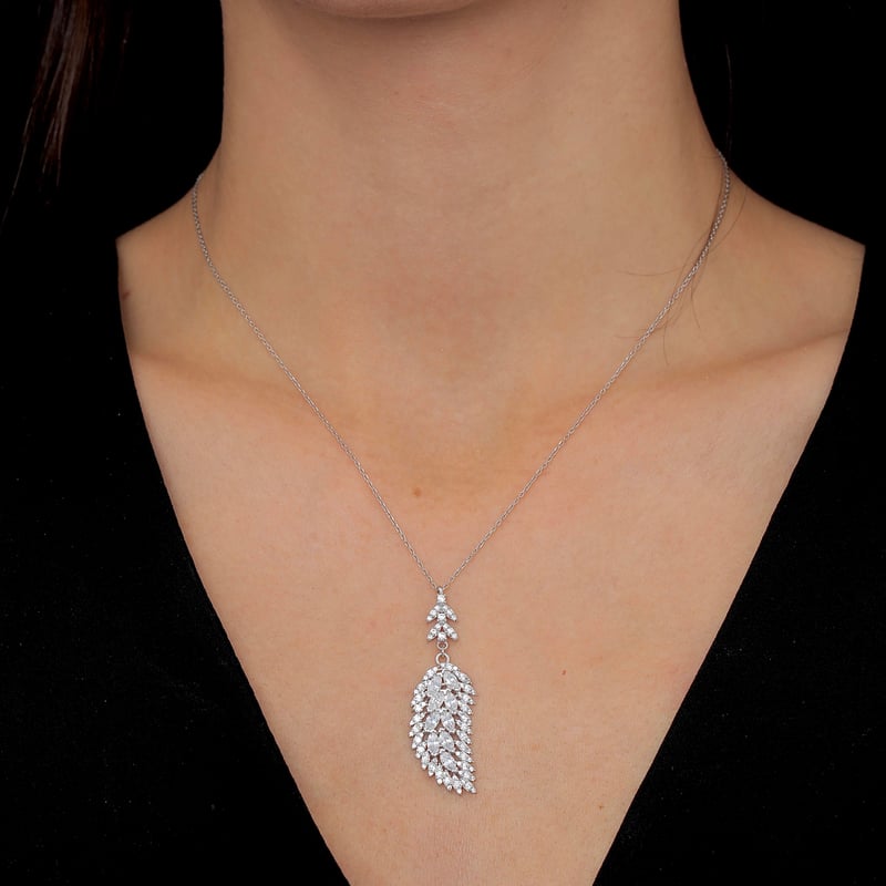 Effective Diamond Meleğin Rüyası Gümüş Kolye
