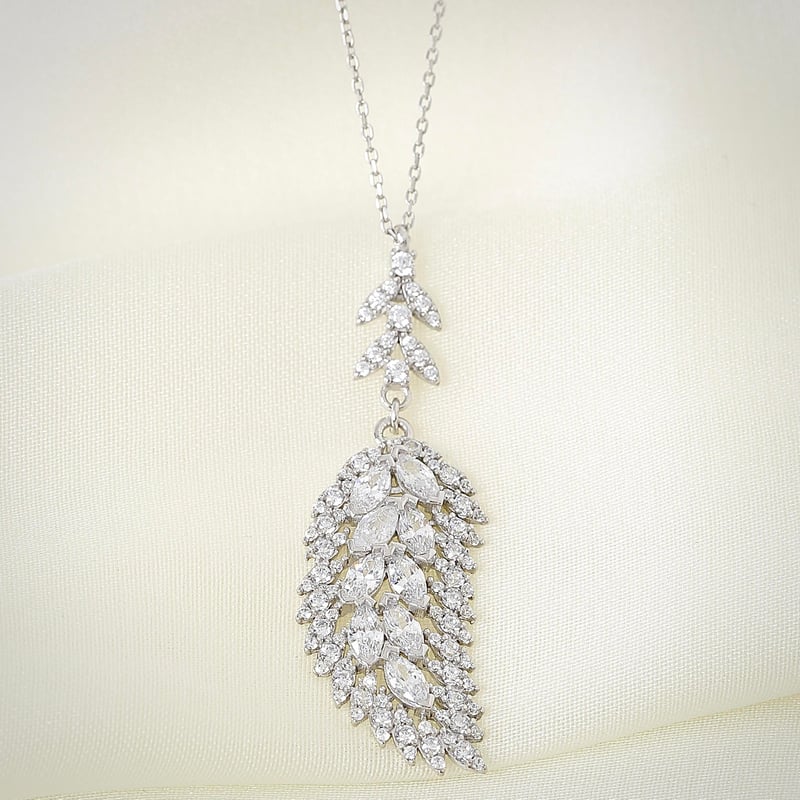 Effective Diamond Meleğin Rüyası Gümüş Kolye