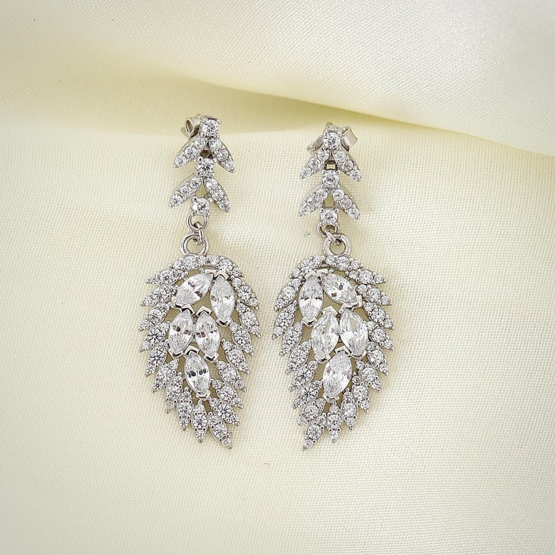 Effective Diamond Meleğin Rüyası Gümüş Küpe