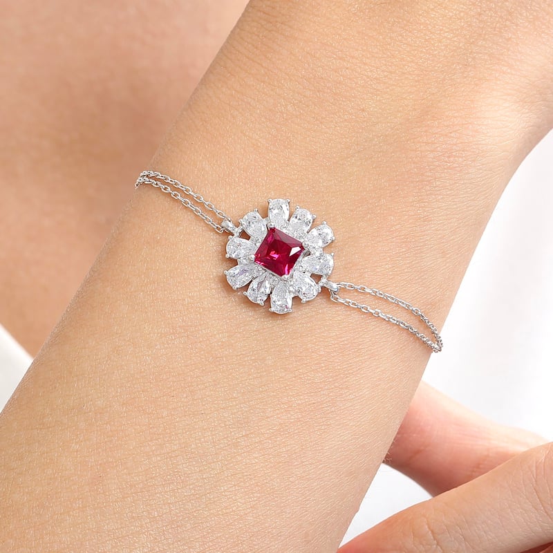 Effective Diamond Milano Rüyası Sentetik Yakut Taşlı Gümüş Bileklik