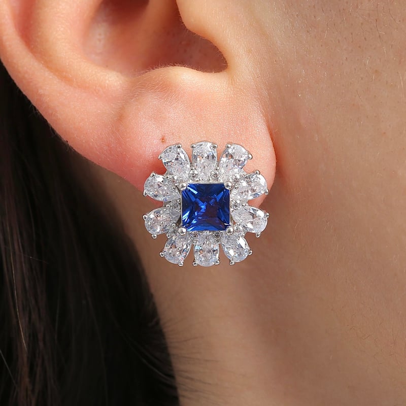 Effective Diamond Milano Rüyası Sentetik Safir Taşlı Gümüş Küpe