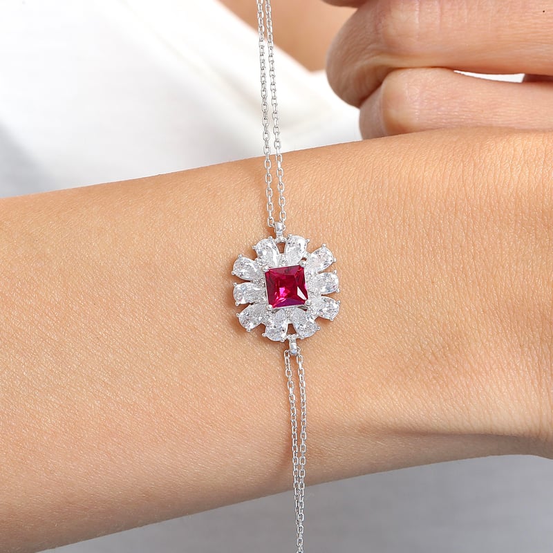 Effective Diamond Milano Rüyası Sentetik Yakut Taşlı Gümüş Bileklik