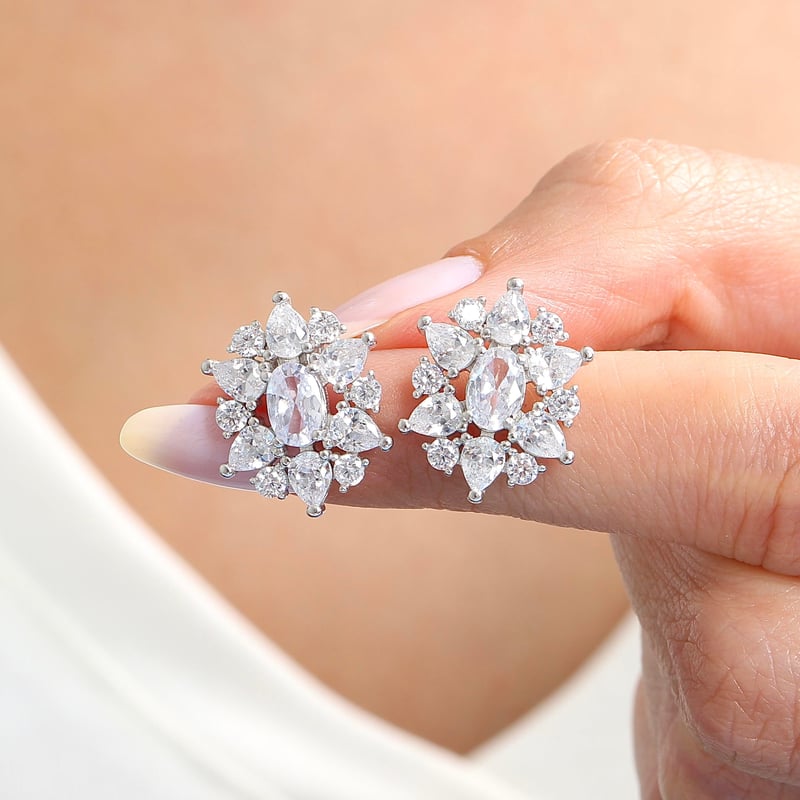 Effective Diamond Paris Işıltısı Işıltılı Gümüş Küpe
