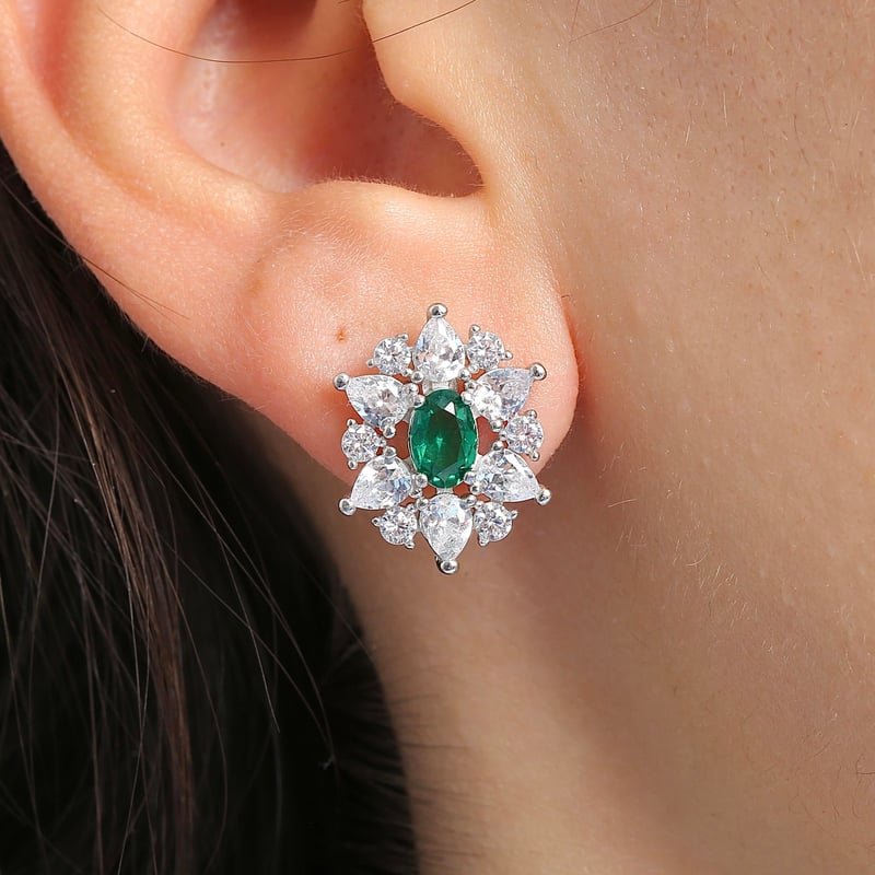 Effective Diamond Paris Işıltısı Sentetik Zümrüt Taşlı Gümüş Küpe