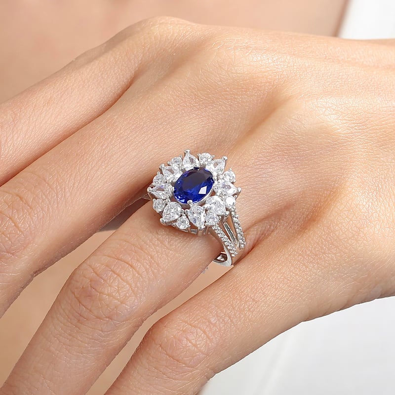 Effective Diamond Paris Işıltısı Sentetik Safir Taşlı Gümüş Yüzük