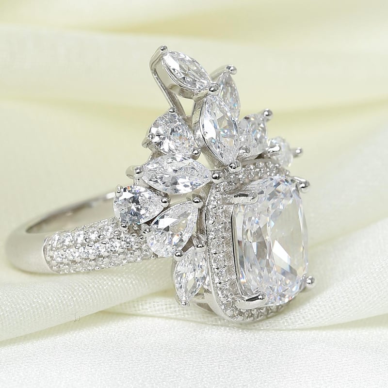 Effective Diamond Saray Tacı Gümüş Yüzük