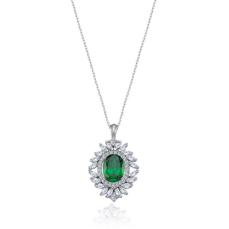 Effective Diamond Venedik Dansı Sentetik Zümrüt Taşlı Gümüş Kolye