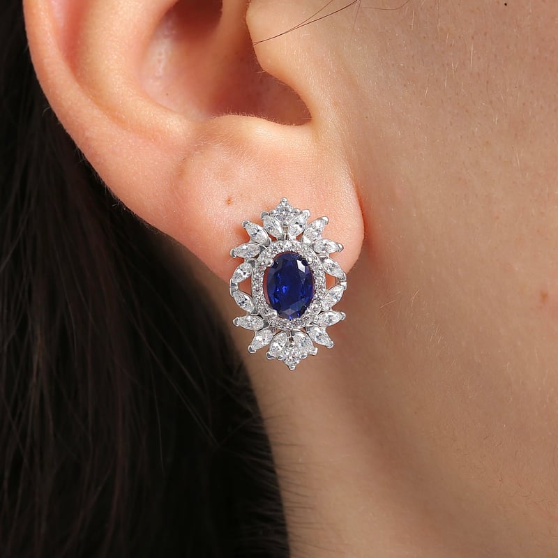 Effective Diamond Venedik Dansı Sentetik Safir Taşlı Gümüş Küpe