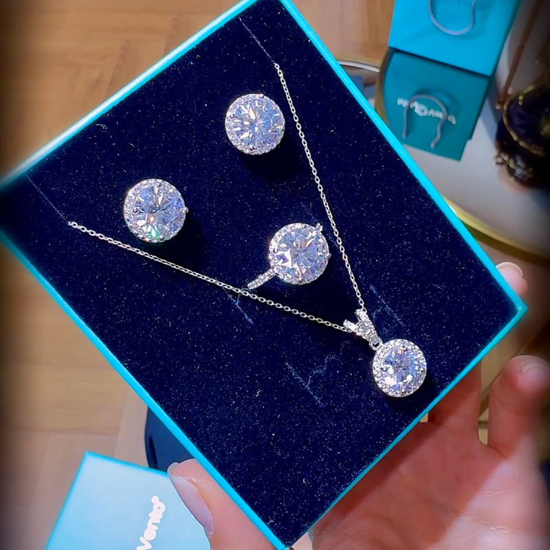 Effective Diamond Yeni 3 Karat Oval Gümüş Dörtlü Set