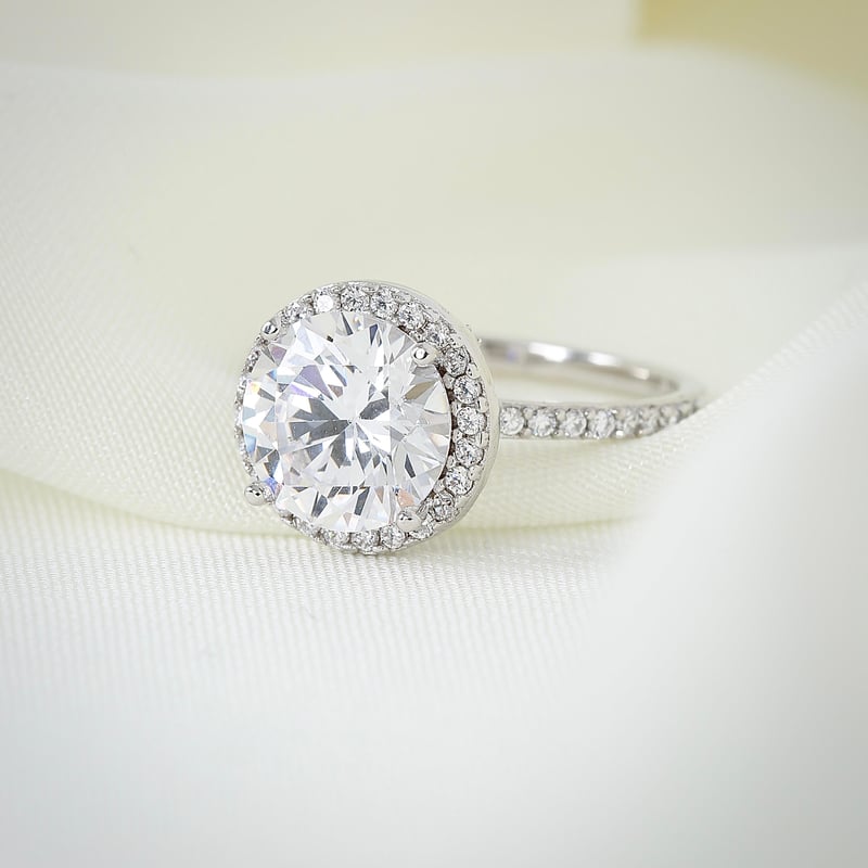 Effective Diamond Yeni 3 Karat Oval Gümüş Yüzük