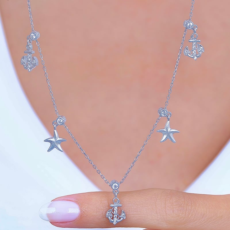 Huzurlu Liman Choker Gümüş Şans Kolye