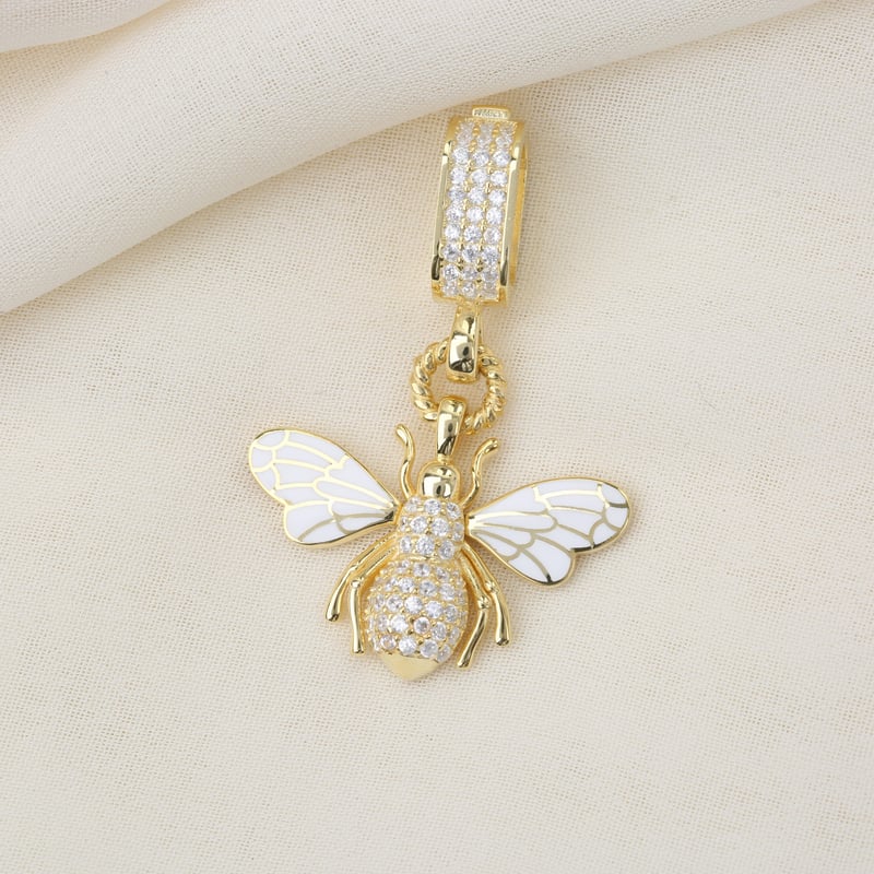 isilti-arisi-gumus-charm-kolye-ucu-f22-4a.jpg