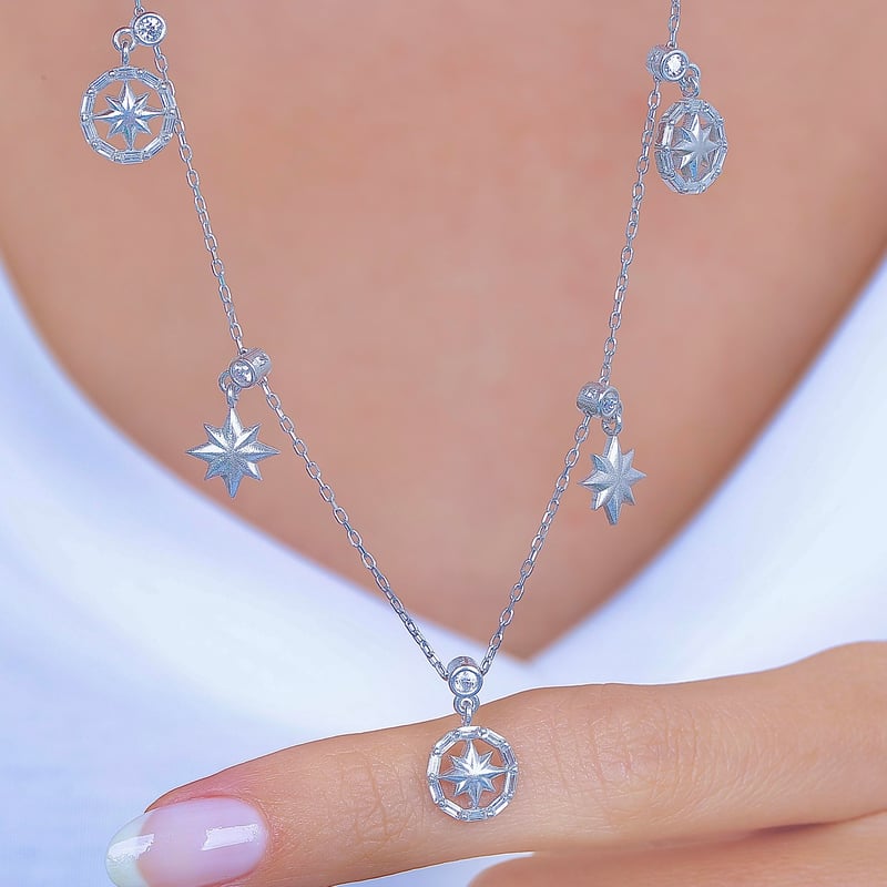 Işıltı Rotası Choker Gümüş Şans Kolye