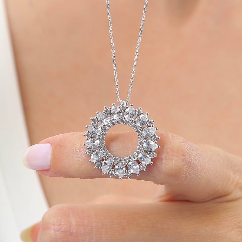 Işıltılı Okyanus Güneşi Gümüş Kolye