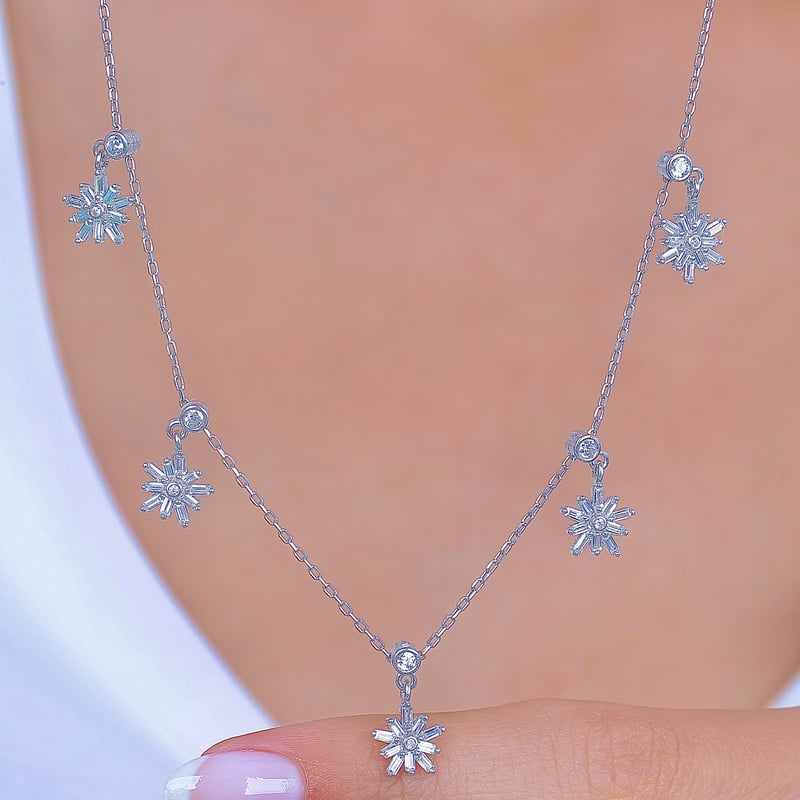Kristal Çiçeği Choker Gümüş Şans Kolye