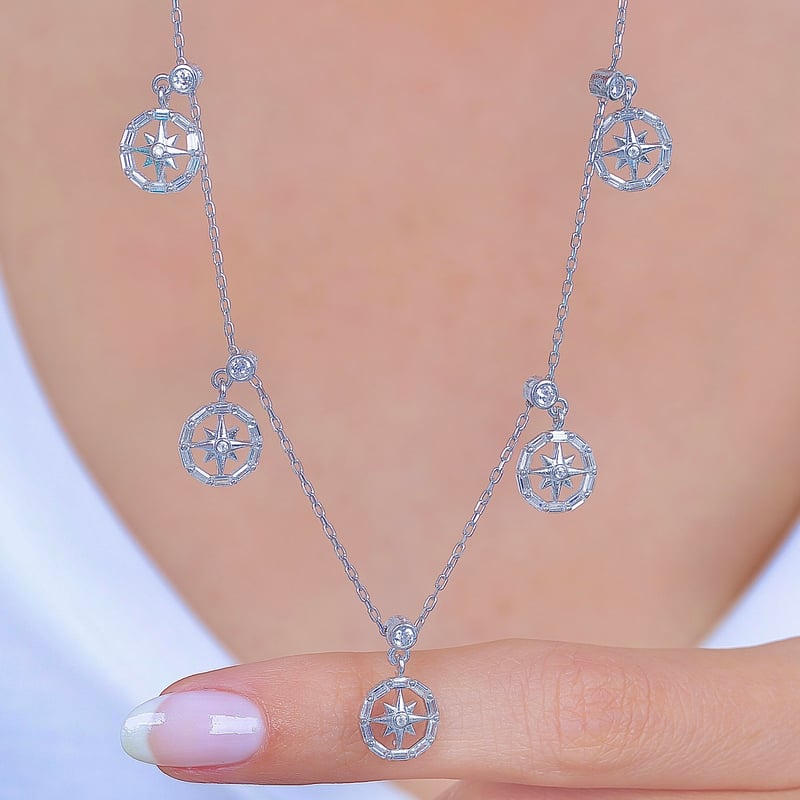 Kuzey Çemberi Choker Gümüş Şans Kolye