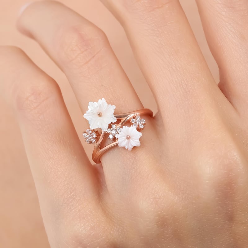 Manolya Senfonisi Flowers Gümüş Yüzük