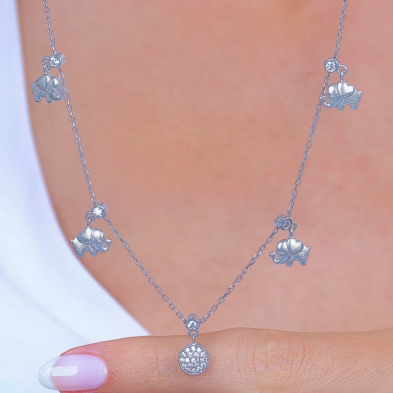 Parıltılı Filler Choker Gümüş Şans Kolye
