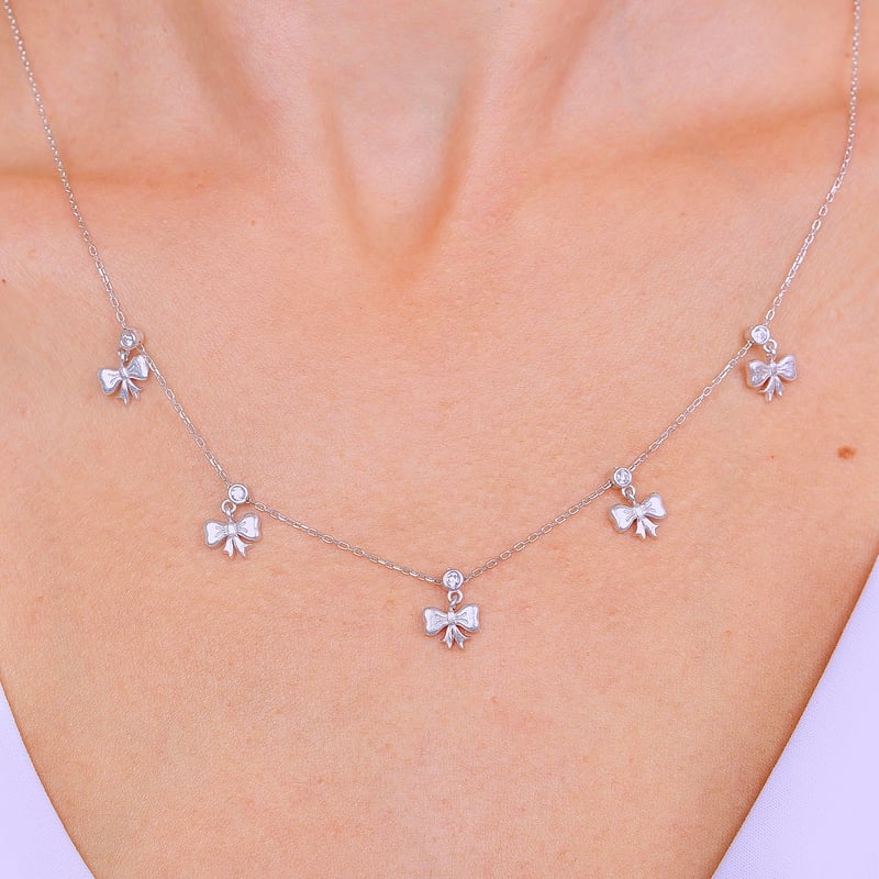 Parıltılı Fiyonklar Choker Gümüş Şans Kolye