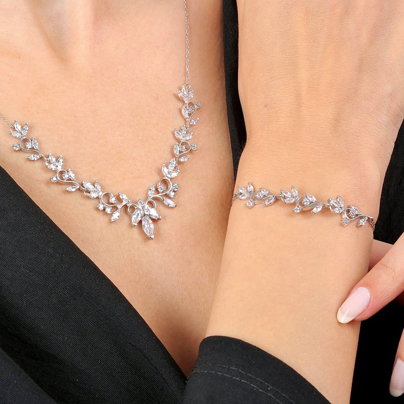 Pırlanta Montür Aşk Bestesi Gümüş Su Yolu Set