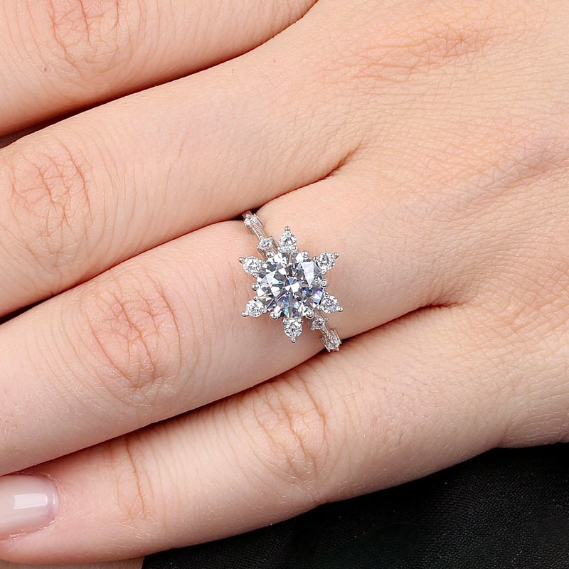 Pırlanta Montür Aşk Güneşi Gümüş Yüzük