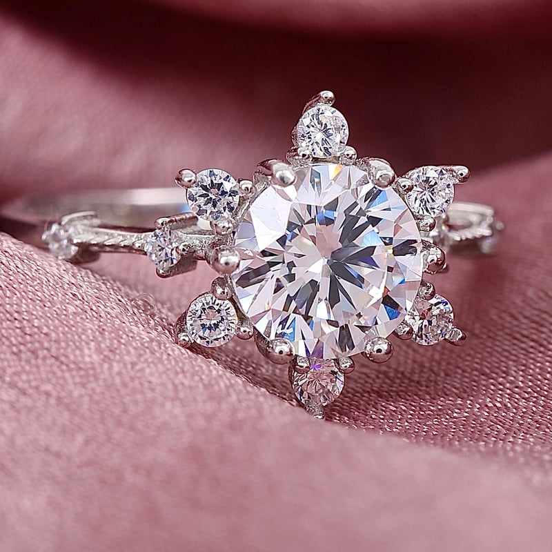 Pırlanta Montür Aşk Güneşi Gümüş Yüzük