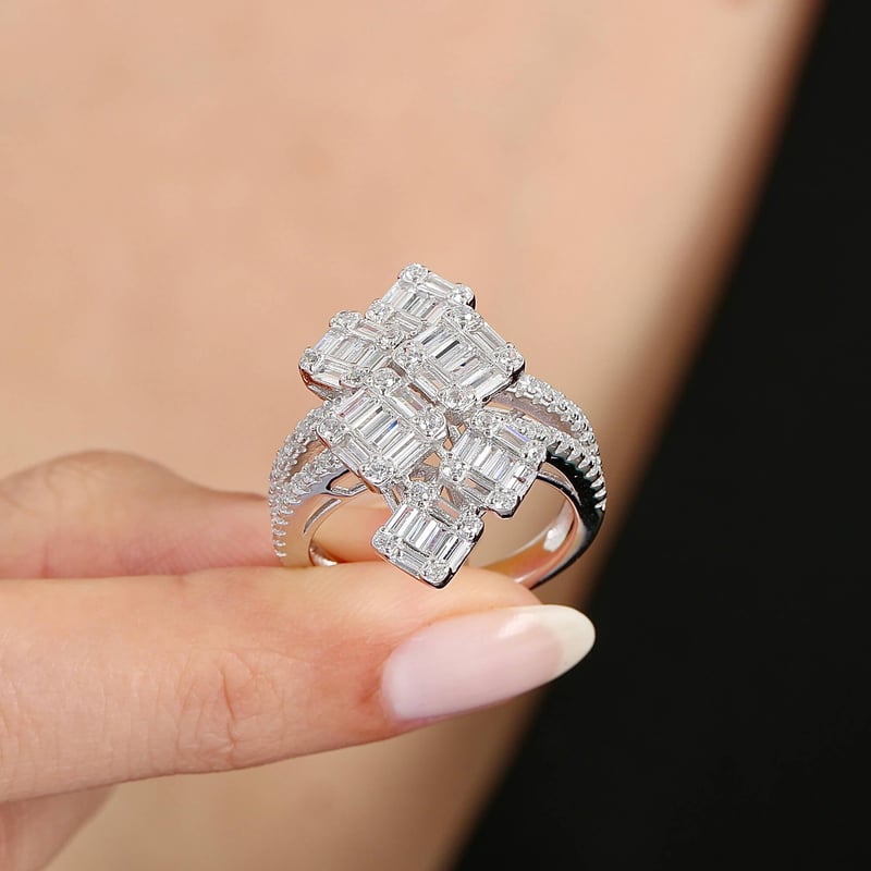 Pırlanta Montür Baget Çiçeği Gümüş Yüzük