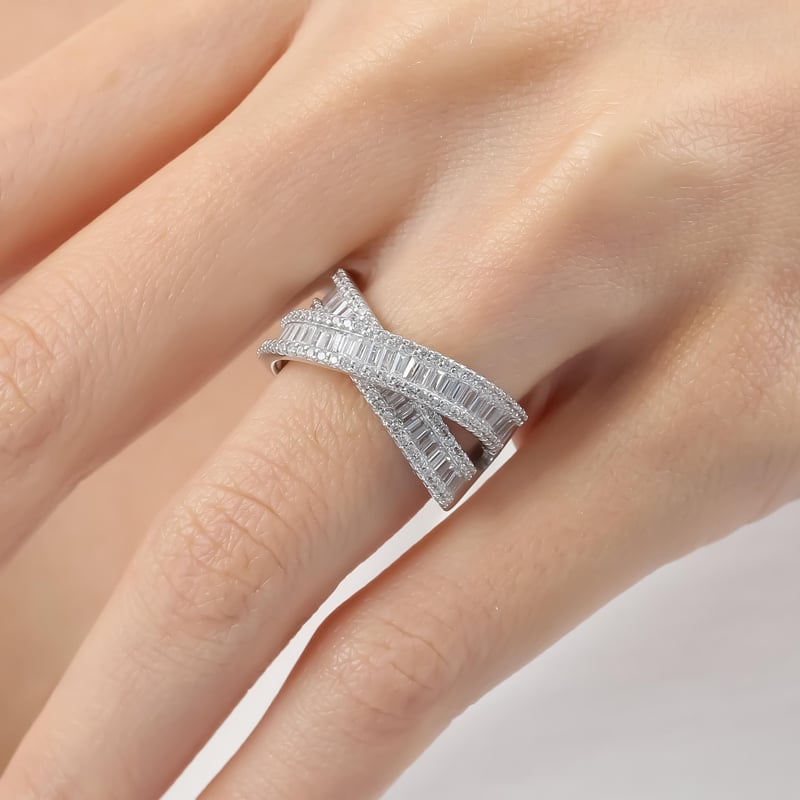 Pırlanta Montür Baget Düğümü Gümüş Yüzük